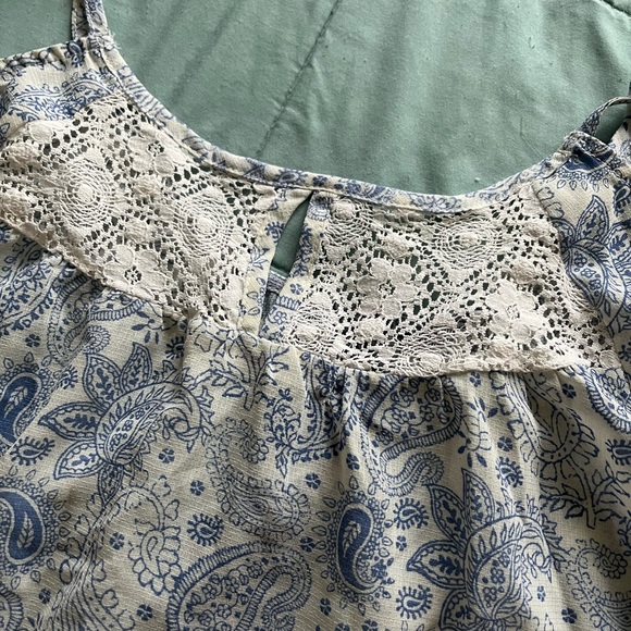 Sheer top - Picture 4 of 6